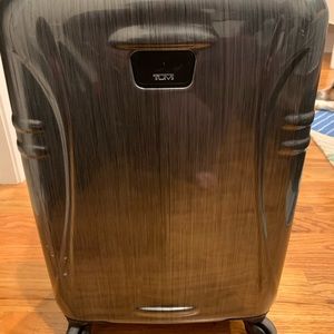 Tumi carry on - used once